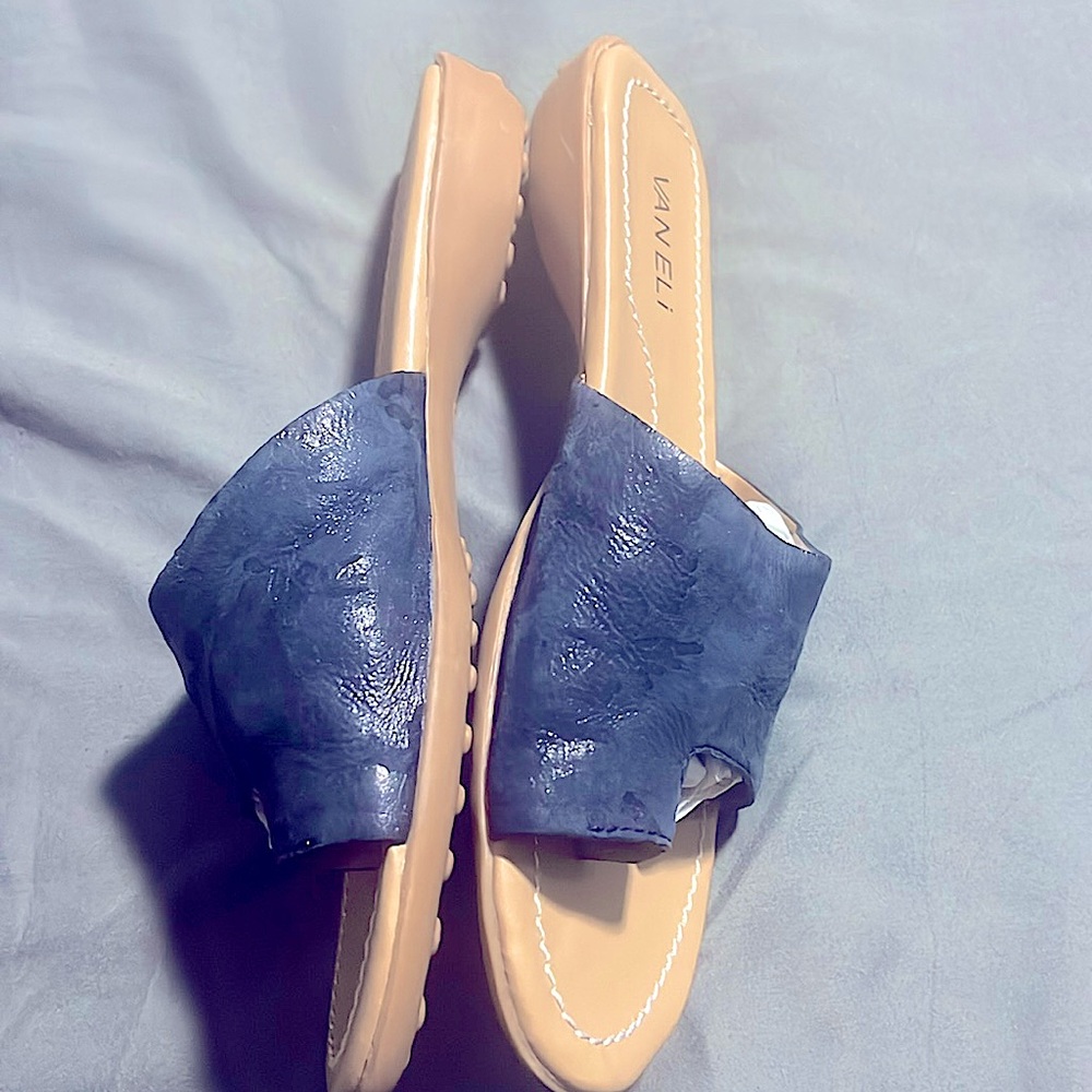 Vaneli blue slides sandals 7.5 W